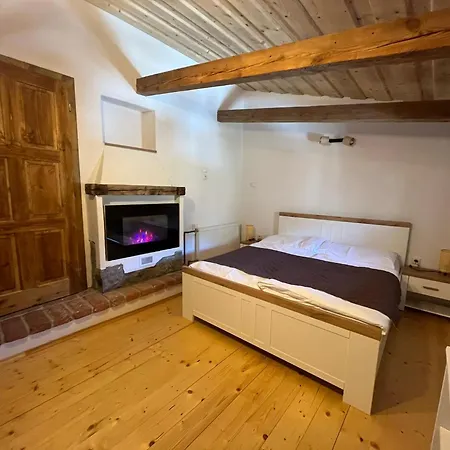 Muštelka 3*