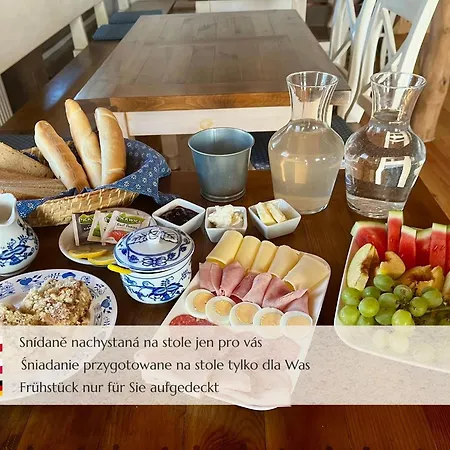 Mustelka Konukevi 3*